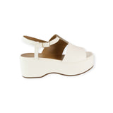 WHITE SANDAL