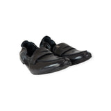 BLACK MOCCASIN