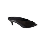 BLACK SANDAL